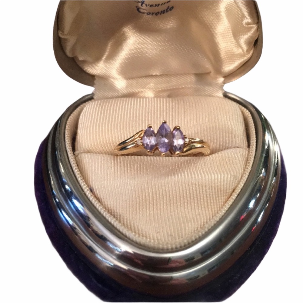 10k Gold & 3 Marquis Cut Tanzanite stones